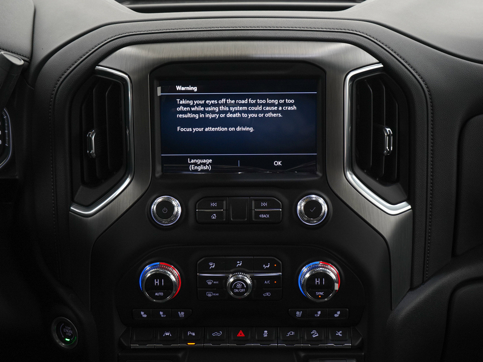 Used 2022 GMC Sierra 1500 Denali w/ Denali Premium Package AWD/4WD image 15