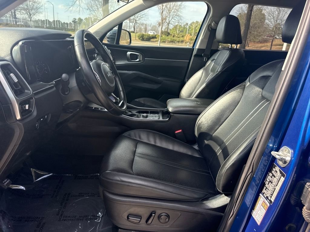 Used 2022 Kia Sorento S image 13