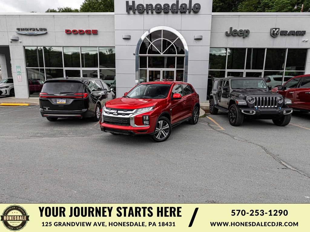 Used 2026 Mitsubishi Outlander Sport ES AWD/4WD image 1