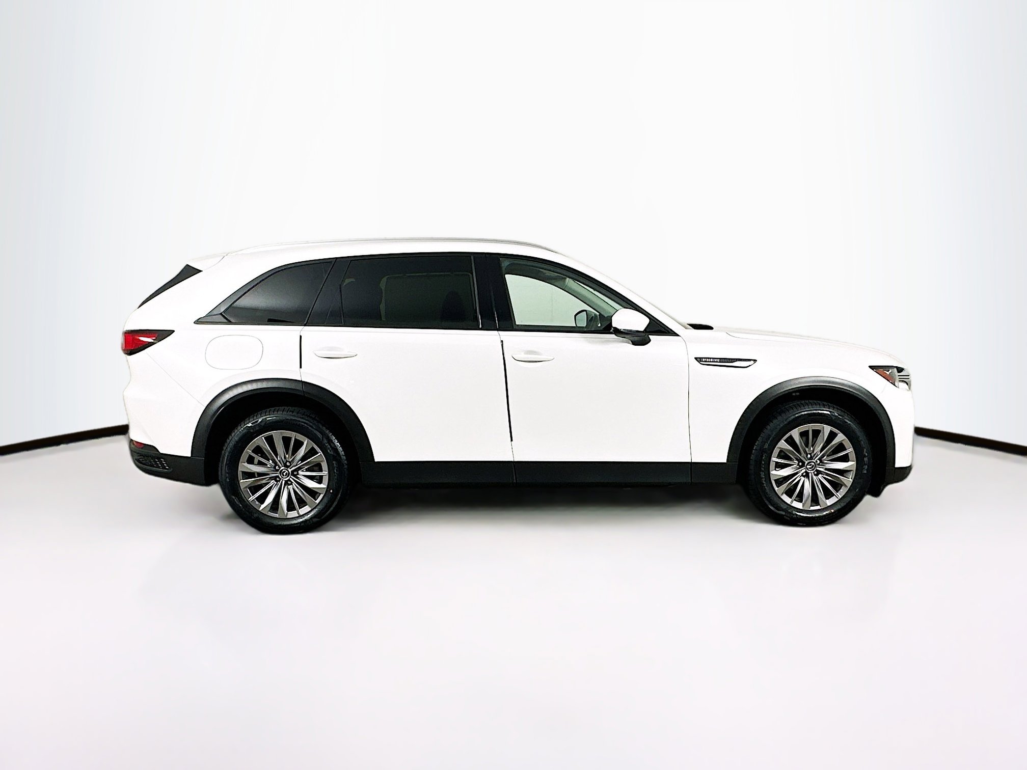 Used 2024 MAZDA CX-90 Plug-In Hybrid w/ Preferred AWD/4WD image 10