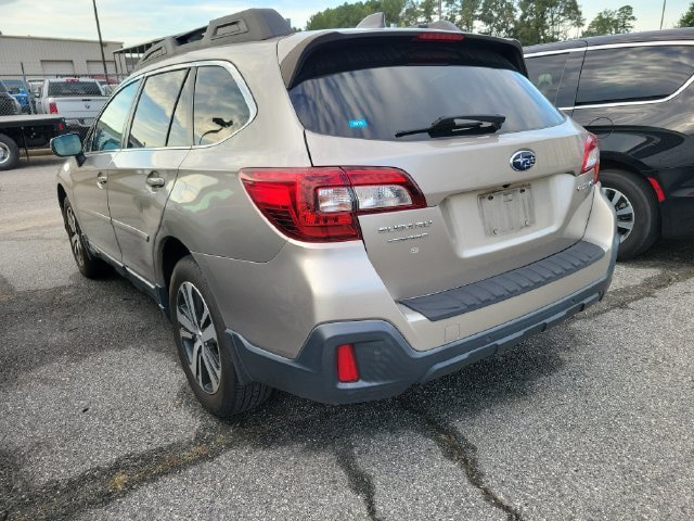Used 2019 Subaru Outback 2.5i Limited w/ Popular Package #2 AWD/4WD image 7