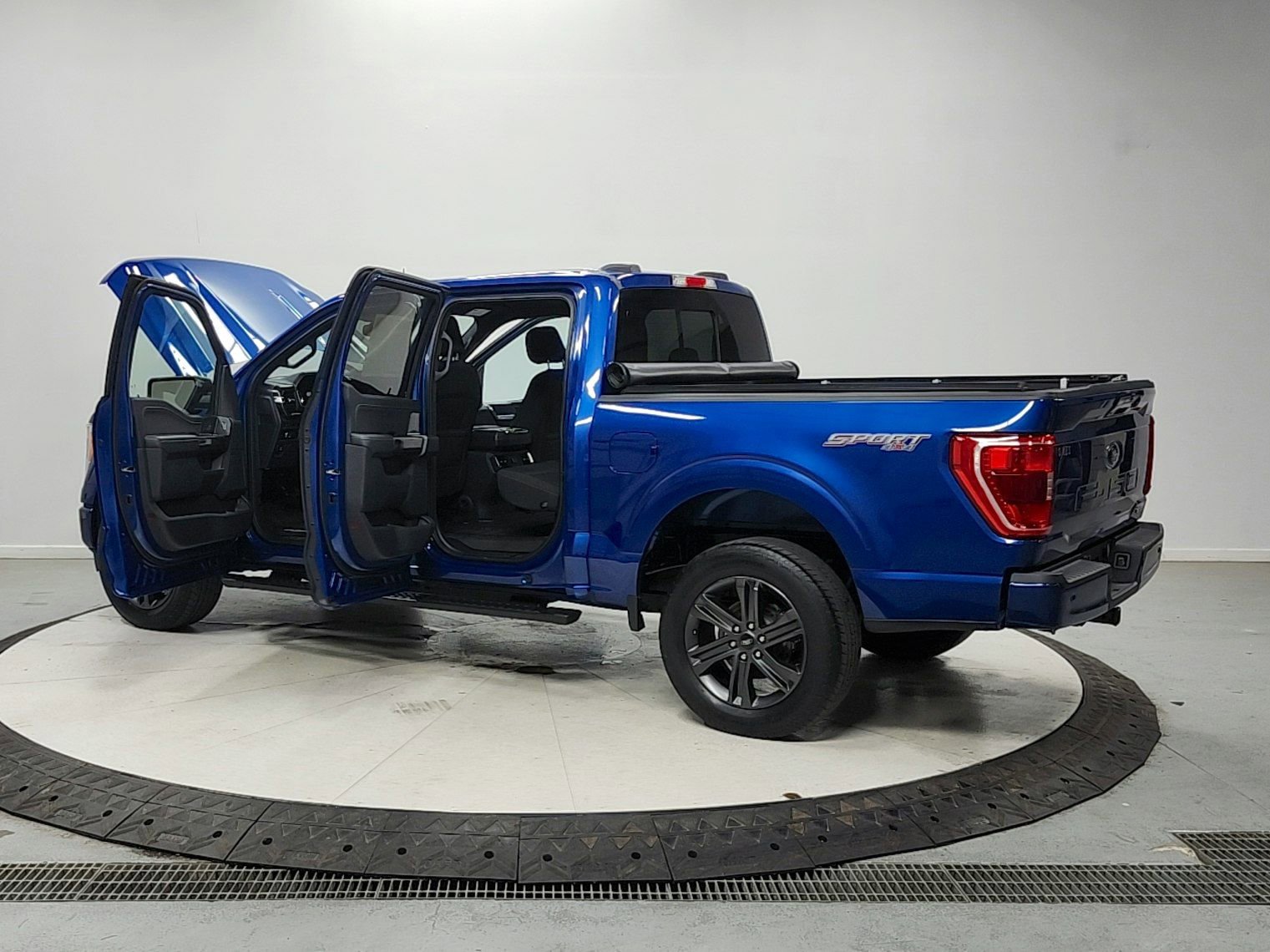 Used 2023 Ford F150 XLT w/ Equipment Group 302A High AWD/4WD image 13