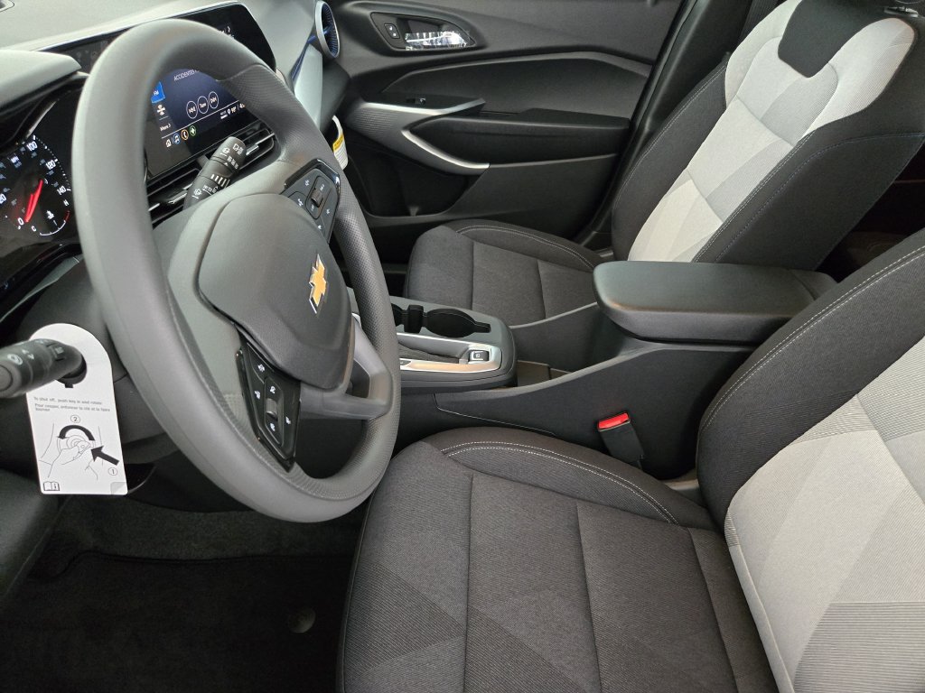 New 2026 Chevrolet Trax LS w/ Driver Confidence Package FWD image 15