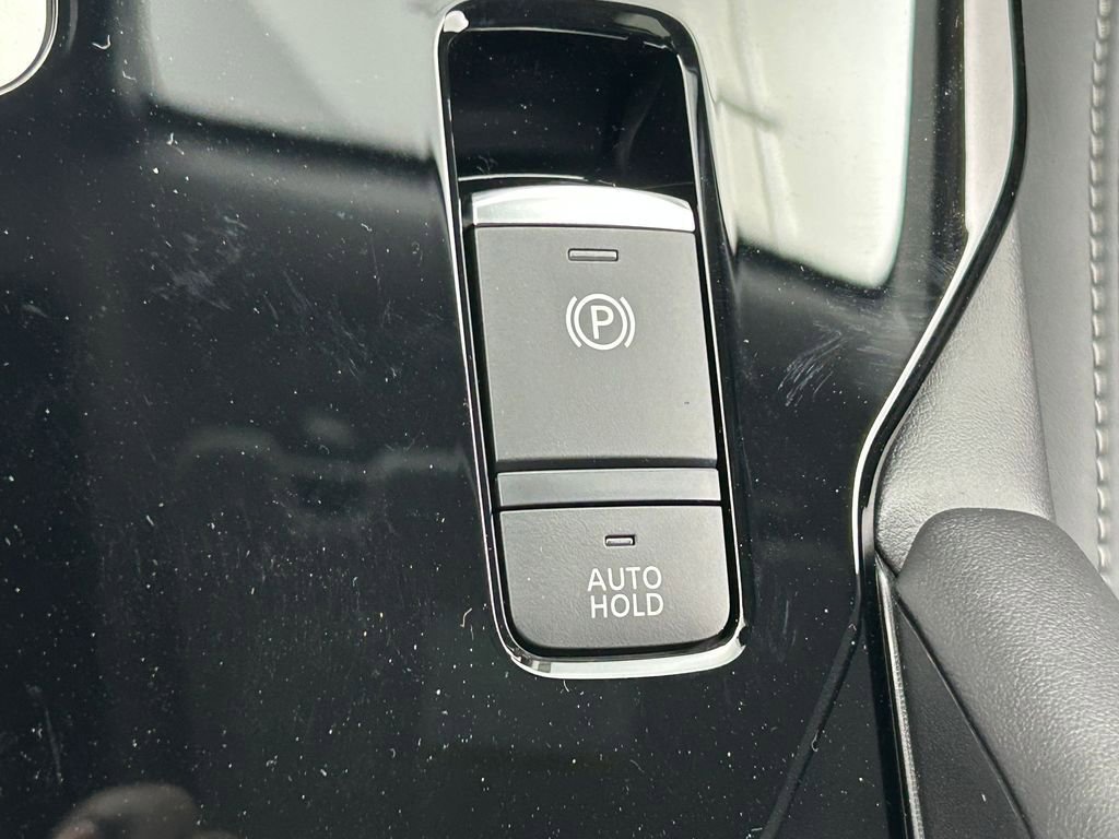 New 2026 Mitsubishi Outlander Trail Edition image 24