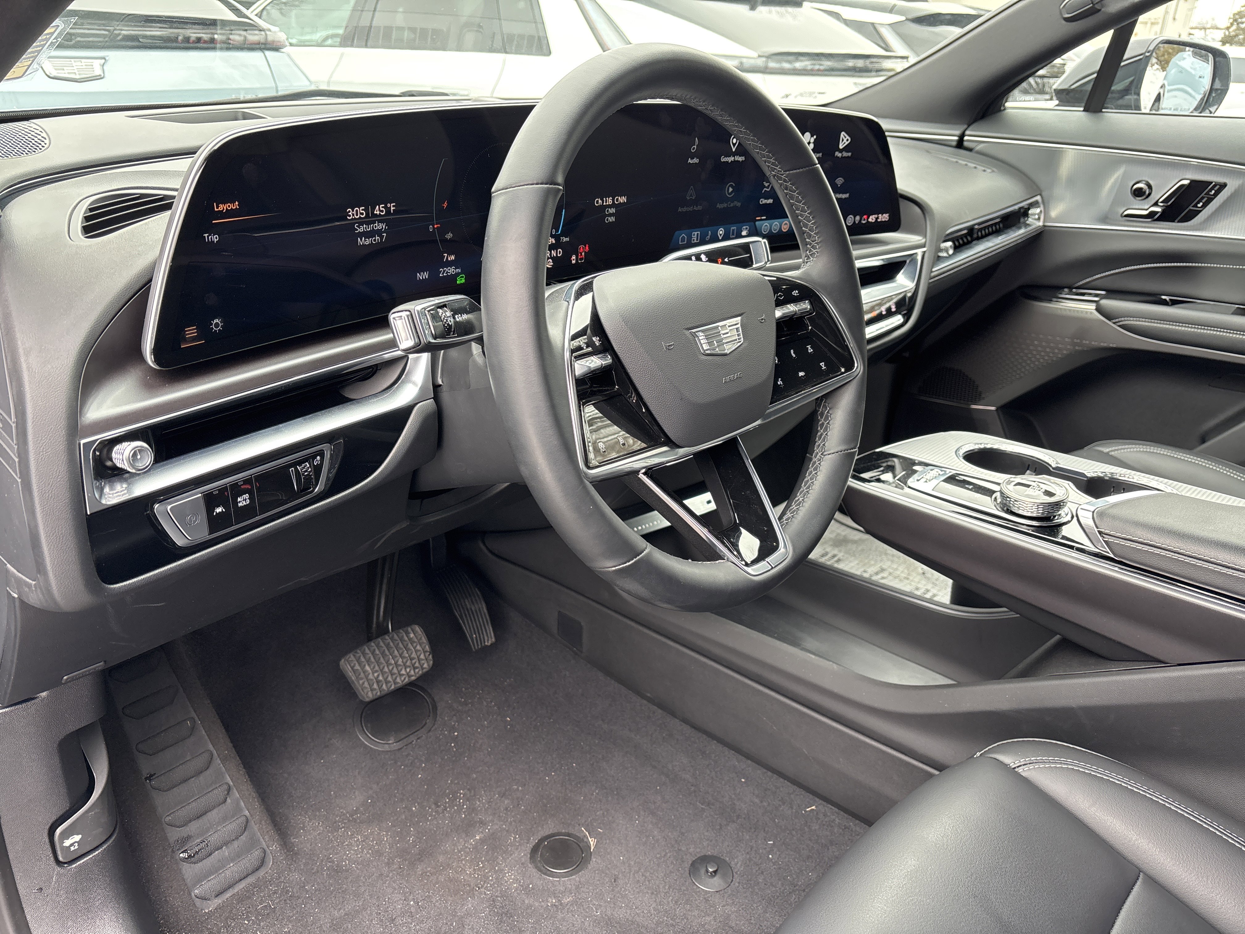 Used 2024 Cadillac Lyriq Tech image 24