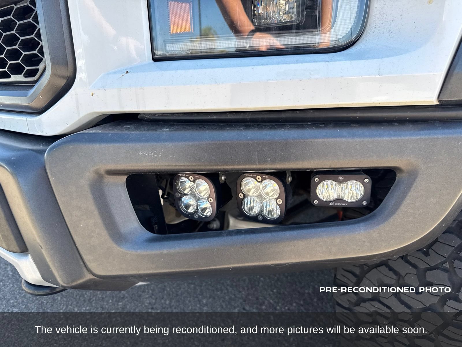 Used 2019 Ford F150 Raptor w/ Equipment Group 802A Luxury AWD/4WD image 16