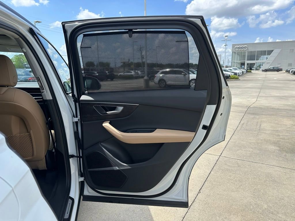 Certified 2025 Audi Q7 2.0T Premium Plus w/ Premium Plus Package image 29