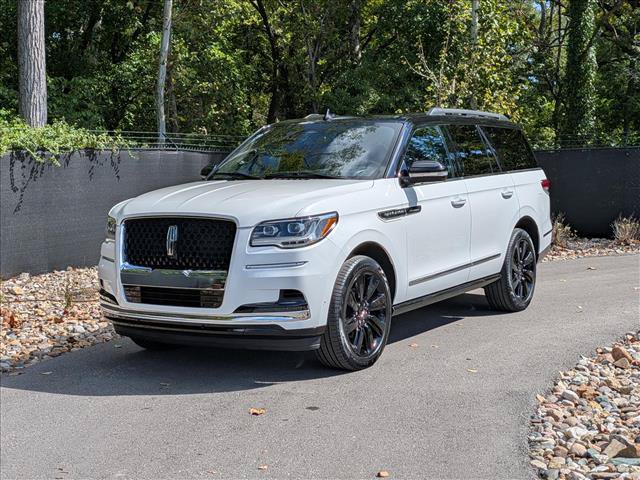 Used 2023 Lincoln Navigator Black Label AWD/4WD image 1