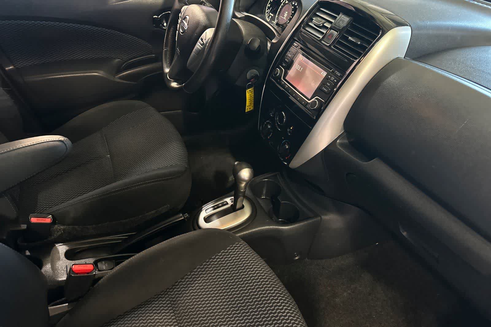 Used 2016 Nissan Versa Note SV FWD image 18