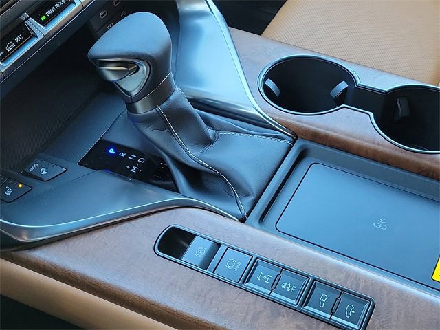 New 2025 Lexus LX 600 4WD w/ Premium Package image 28