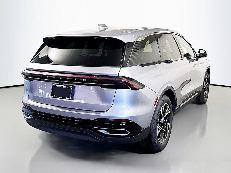 New 2026 Lincoln Nautilus Premier w/ Equipment Group 102A image 7