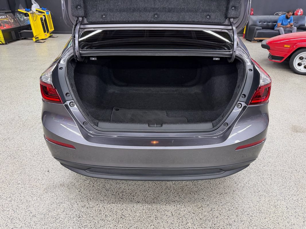 Used 2020 Honda Insight EX image 15