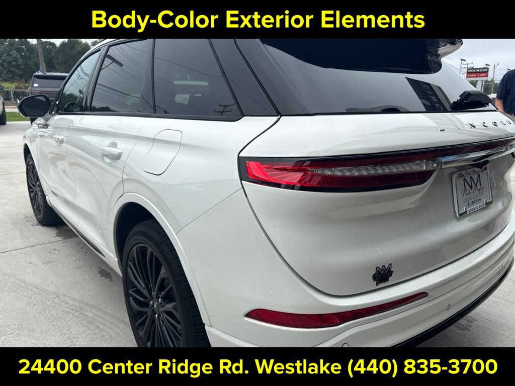 Used 2024 Lincoln Corsair Reserve w/ Equipment Group 201A AWD/4WD image 18