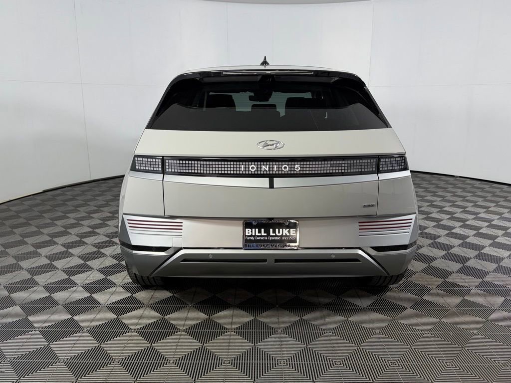Used 2024 Hyundai Ioniq 5 Limited image 9