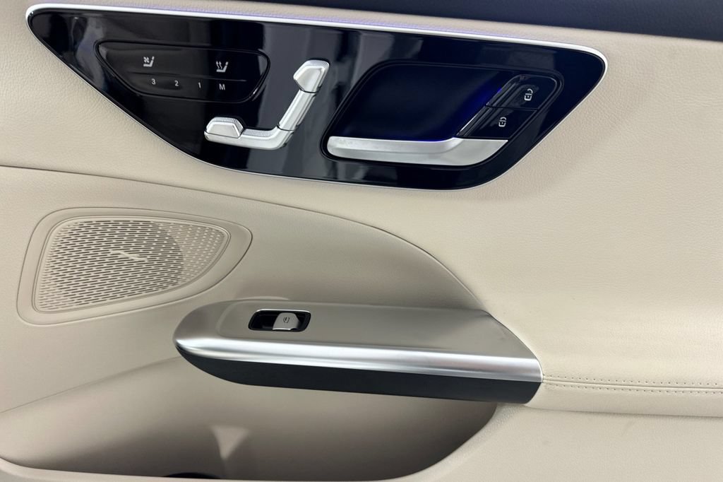 Certified 2024 Mercedes-Benz C 300 Sedan image 20