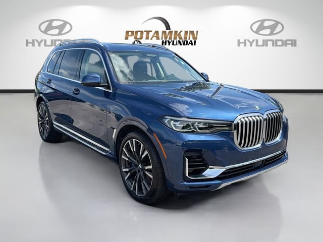 Used 2020 BMW X7 xDrive50i w/ Dynamic Handling Package AWD/4WD image 3