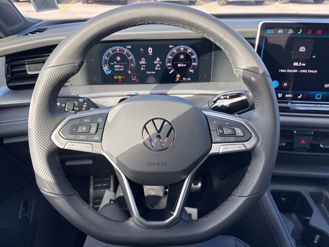 New 2026 Volkswagen Tiguan SE R-Line image 11