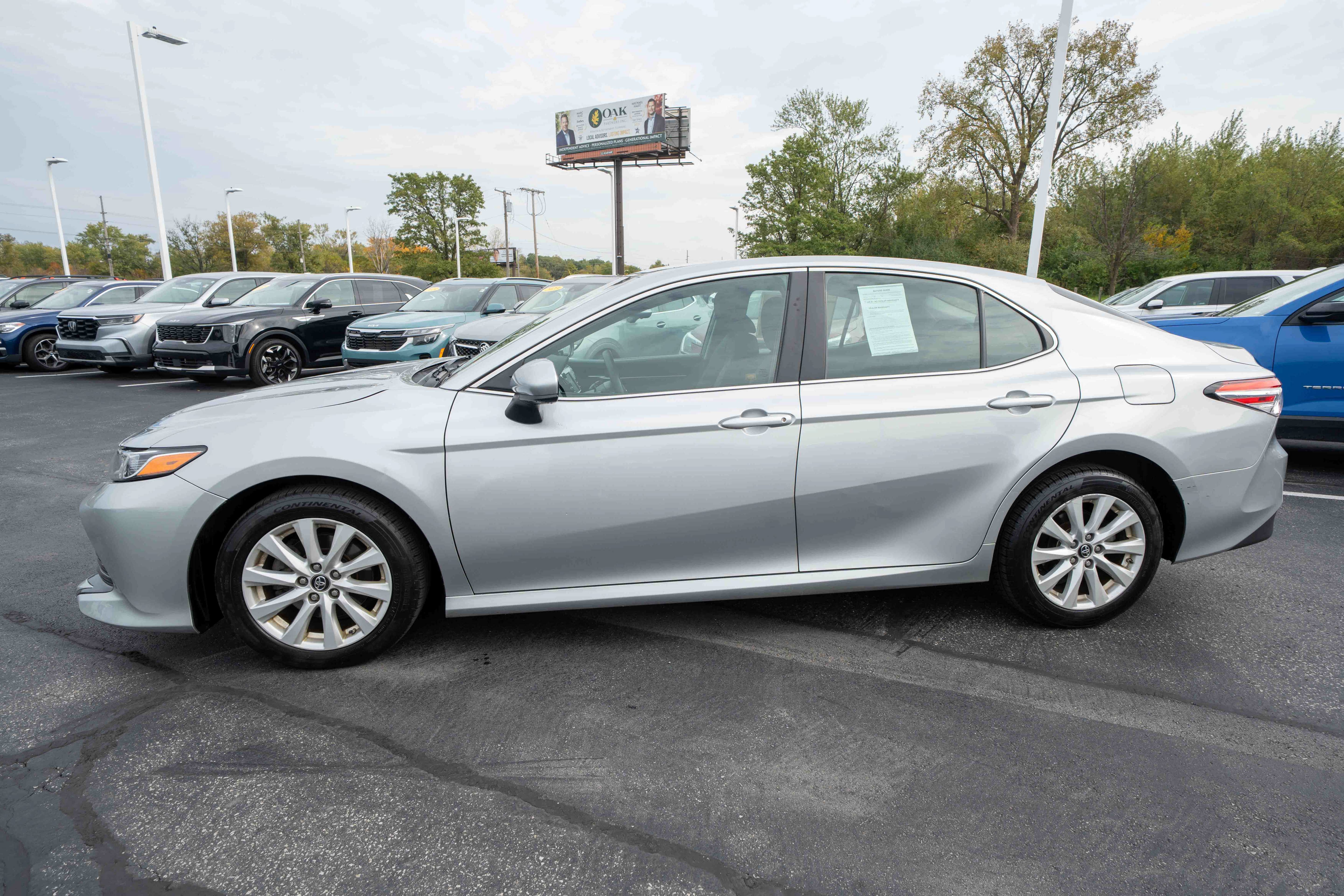 Used 2018 Toyota Camry LE w/ Protection Package (Q2) FWD image 3
