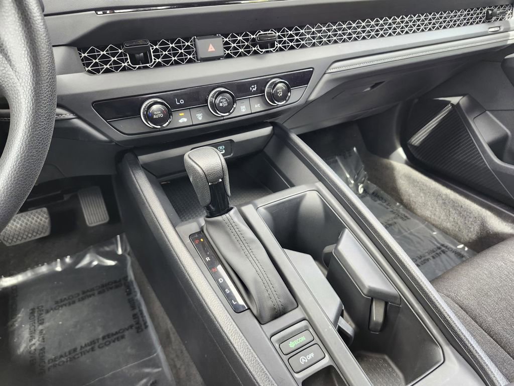 Used 2025 Honda Accord LX image 28