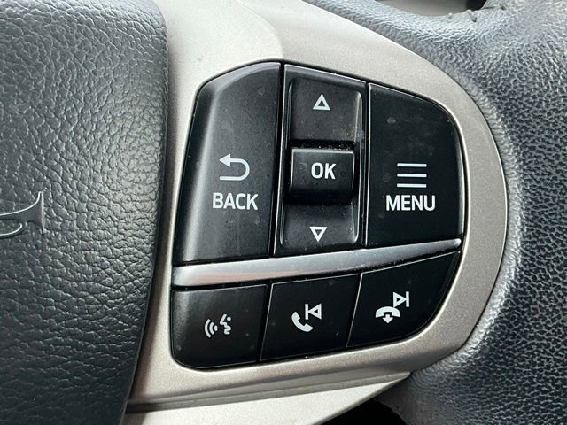 Used 2023 Ford Explorer XLT RWD image 31