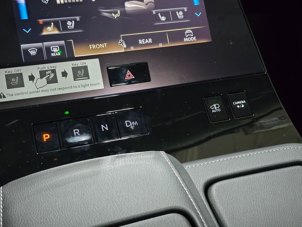 New 2025 INFINITI QX80 Luxe w/ Cargo Package image 16