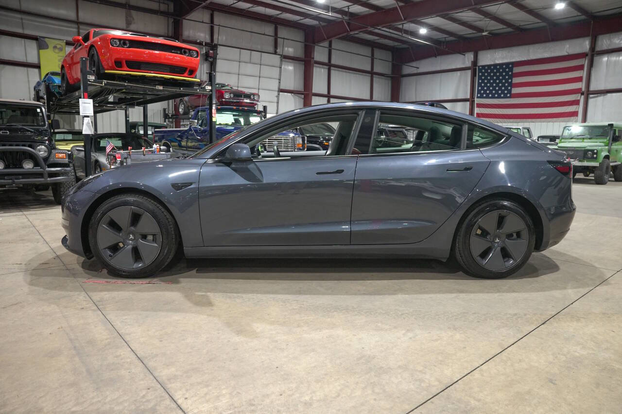 Used 2023 Tesla Model 3 Standard Range RWD image 4