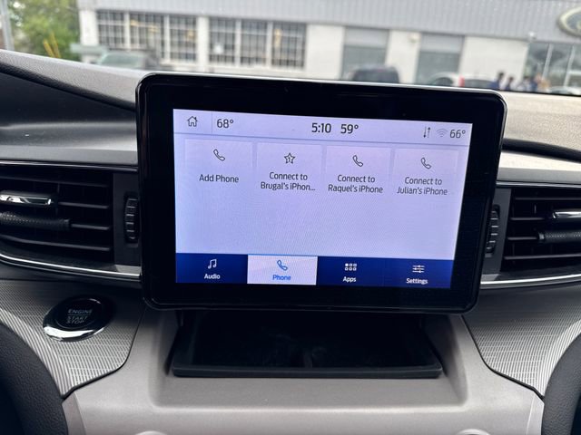 Used 2023 Ford Explorer XLT w/ Equipment Group 202A AWD/4WD image 18