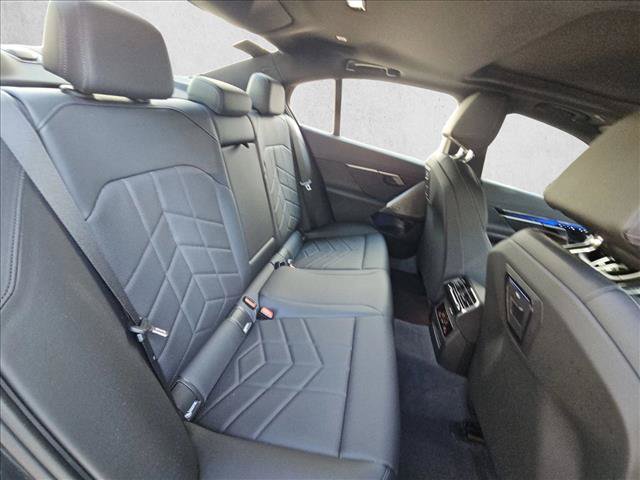 Certified 2026 BMW 540i xDrive AWD/4WD image 18