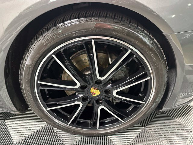 Used 2018 Porsche Panamera 4S AWD/4WD image 9