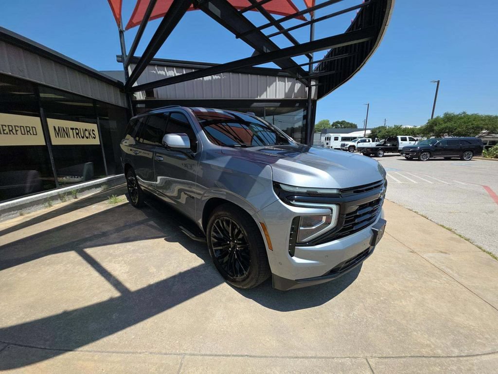 Used 2025 Chevrolet Tahoe RST w/ RST Capability Package AWD/4WD image 2
