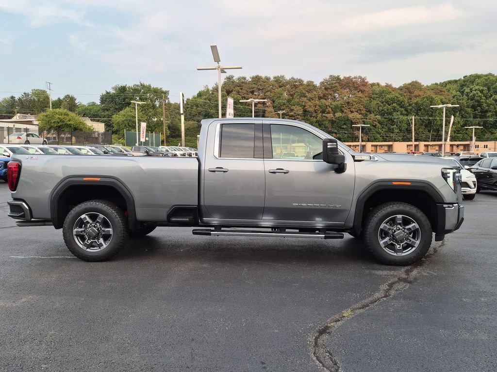 New 2026 GMC Sierra 2500 SLE w/ SLE Value Package; AWD/4WD image 4