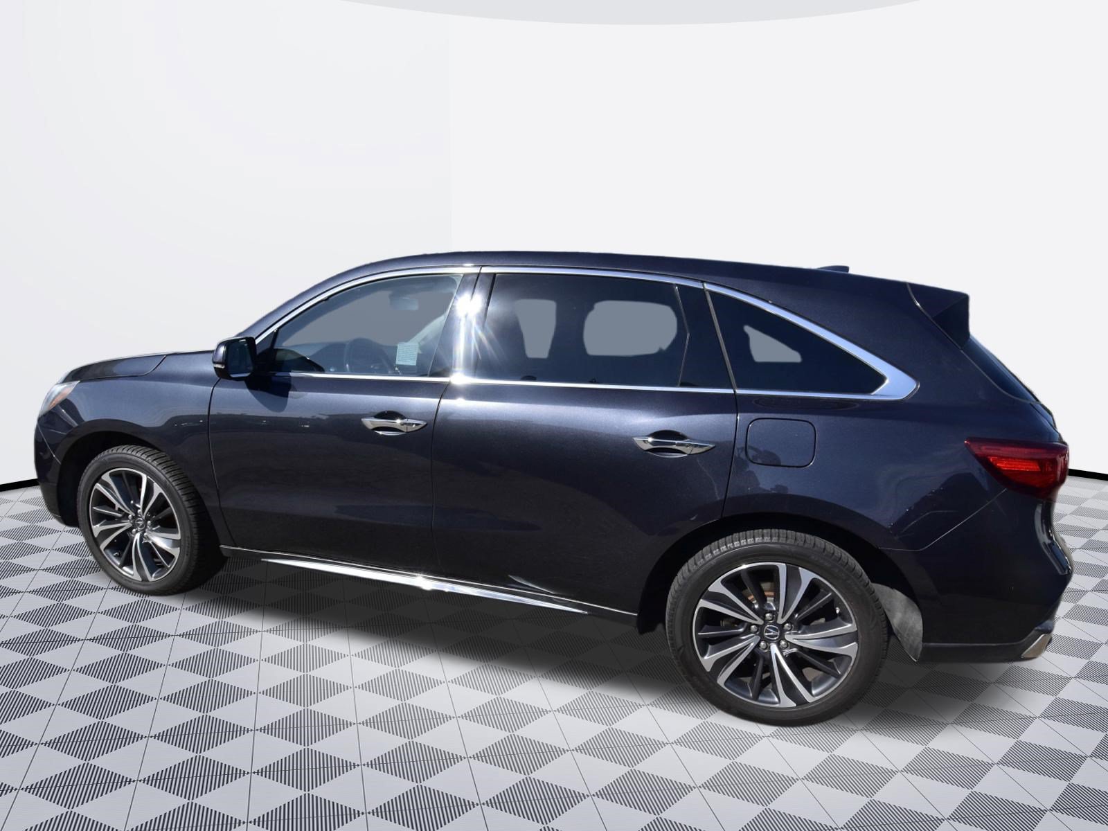 Used 2020 Acura MDX w/ Technology Package AWD/4WD image 4