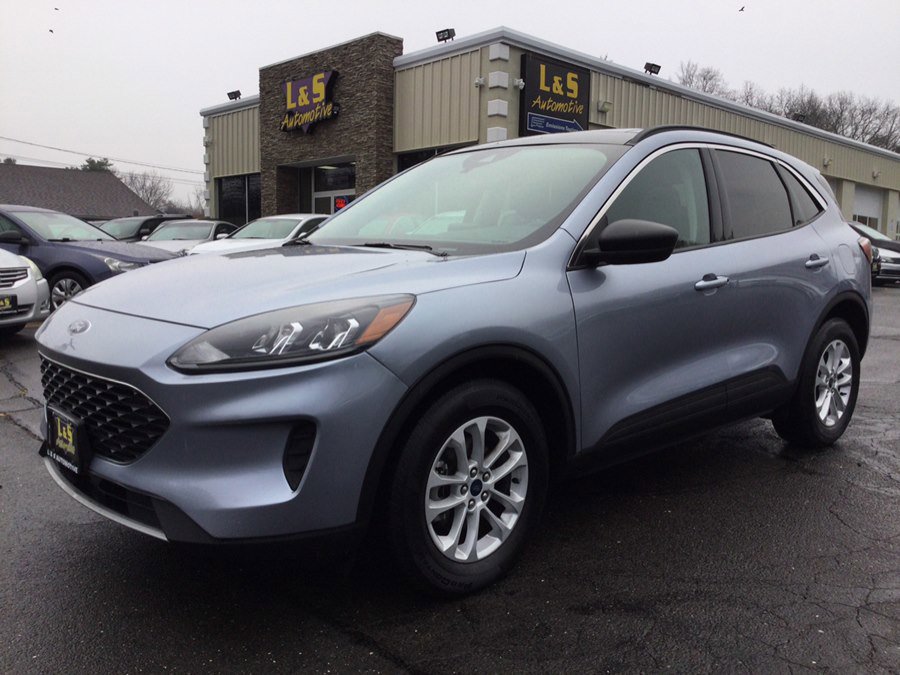 Used 2022 Ford Escape SE w/ Convenience Package image 1