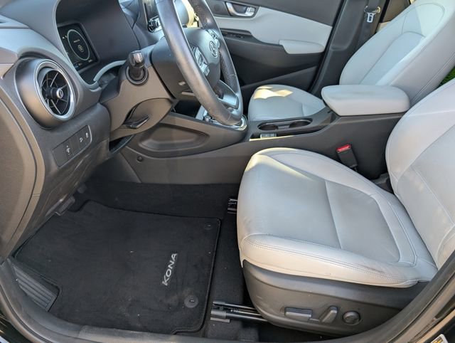 Used 2023 Hyundai Kona Limited image 15