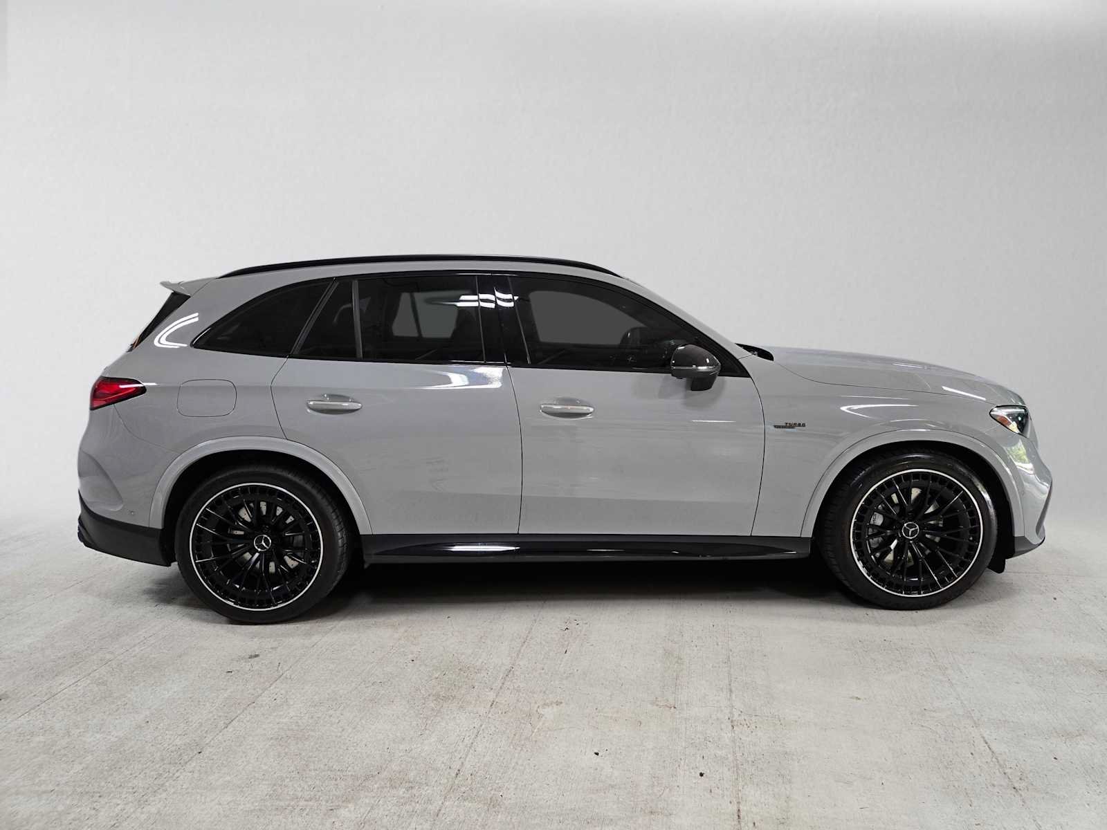 Used 2025 Mercedes-Benz GLC 43 AMG 4MATIC image 2