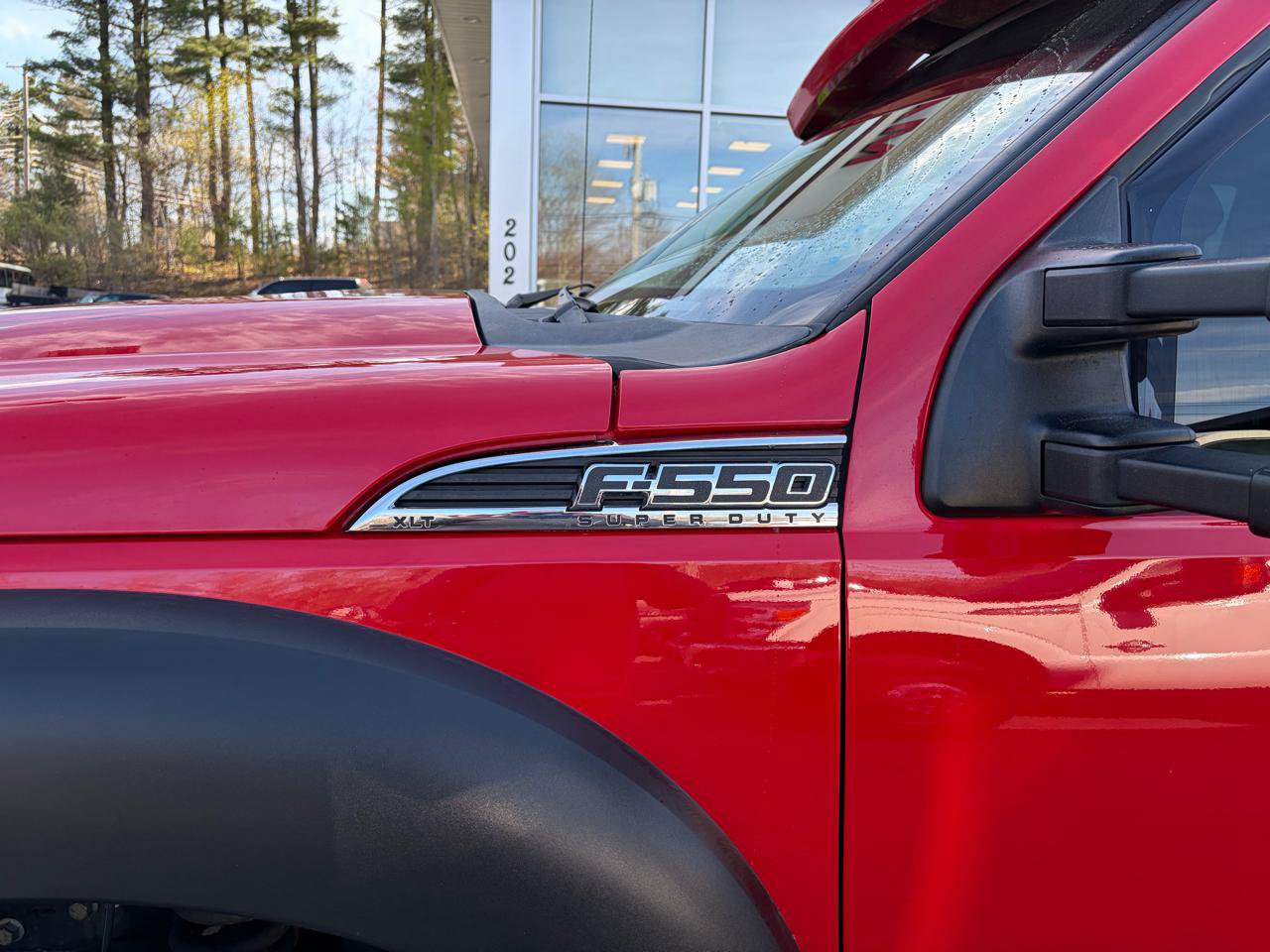 Used 2013 Ford F550 4x4 SuperCab Super Duty w/ Payload Upgrade Pkg image 13