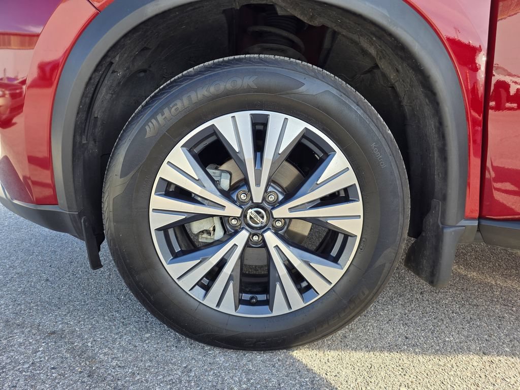 Used 2021 Nissan Rogue SV w/ Premium Package FWD image 30