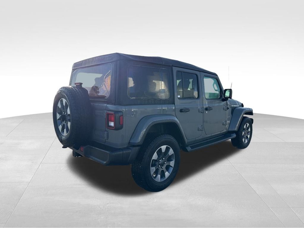 Used 2023 Jeep Wrangler Unlimited Sahara w/ Cold Weather Group AWD/4WD image 12