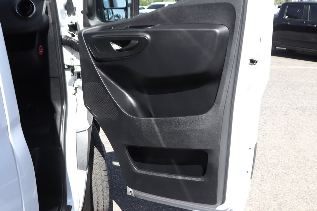 Used 2026 Mercedes-Benz Sprinter 2500 image 40