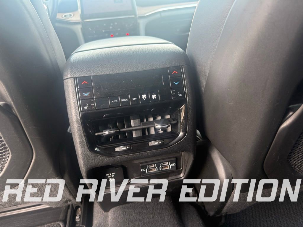 Used 2021 Jeep Grand Cherokee L Summit w/ Advanced Protech Group IV AWD/4WD image 14