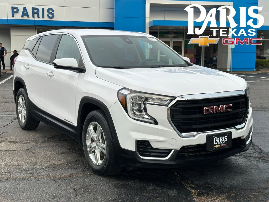 Used 2022 GMC Terrain SLE FWD image 1
