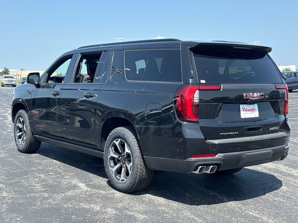 New 2026 GMC Yukon XL AT4 Ultimate AWD/4WD image 10
