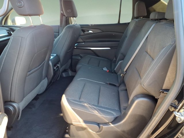 Used 2024 Chevrolet Traverse LS w/ Midnight/Sport Edition FWD image 9