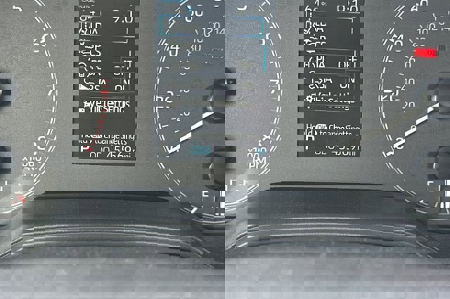 Used 2024 Toyota Corolla LE image 27