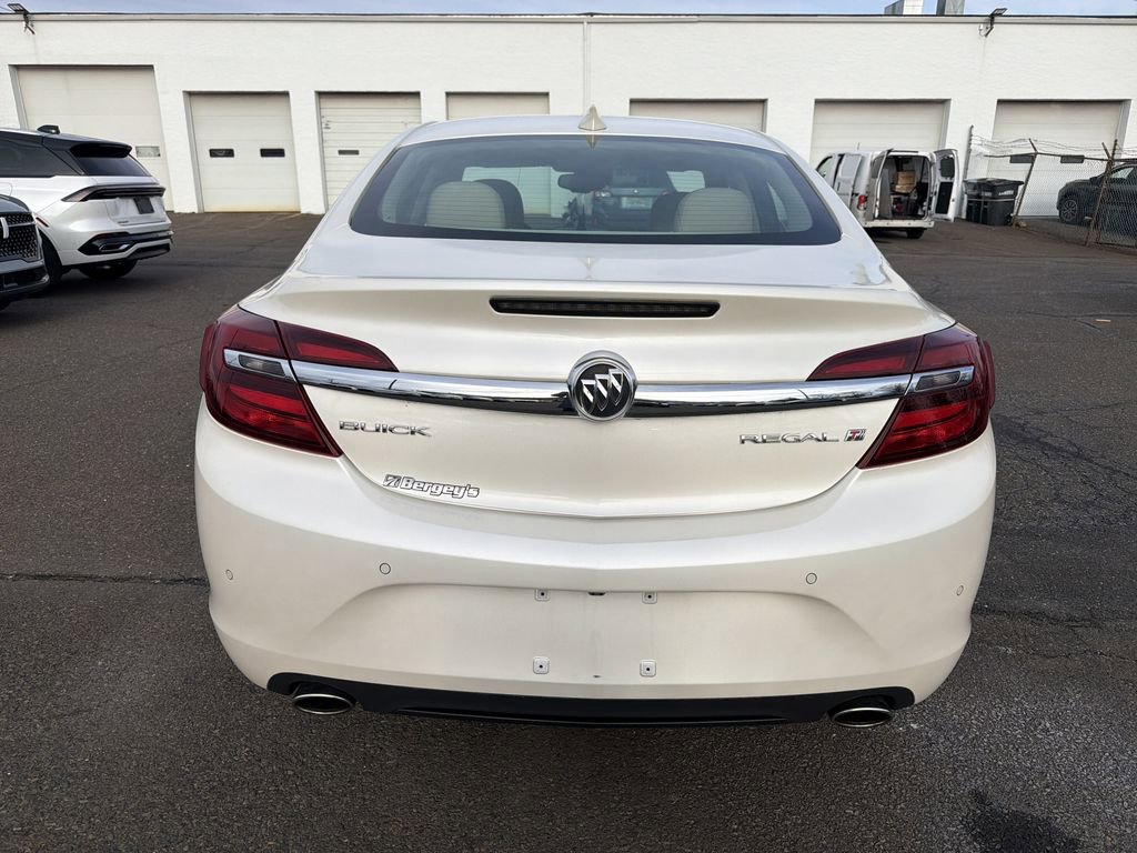 Used 2015 Buick Regal Premium w/ Driver Confidence Package #2 image 4