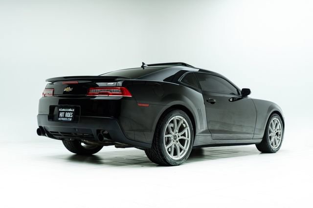 Used 2015 Chevrolet Camaro SS w/ RS Package image 12
