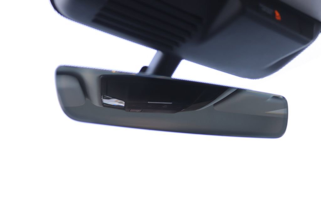 New 2026 Mitsubishi Outlander ES image 16