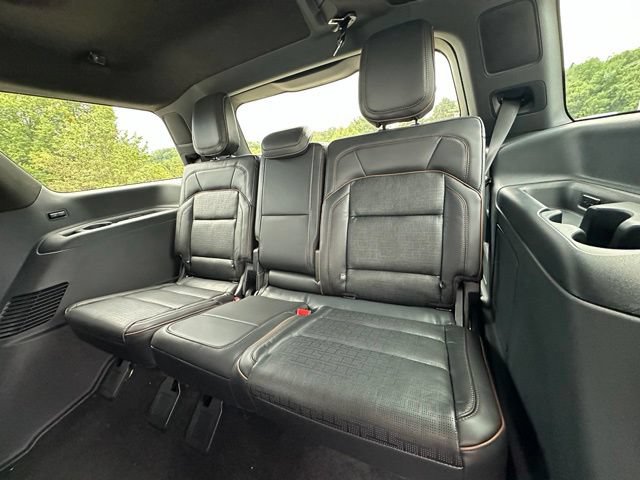 New 2027 Lincoln Navigator Black Label AWD/4WD image 19