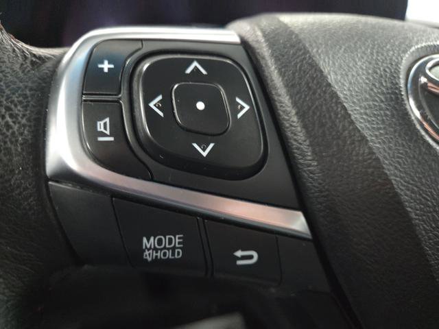 Used 2017 Toyota Camry XSE image 24