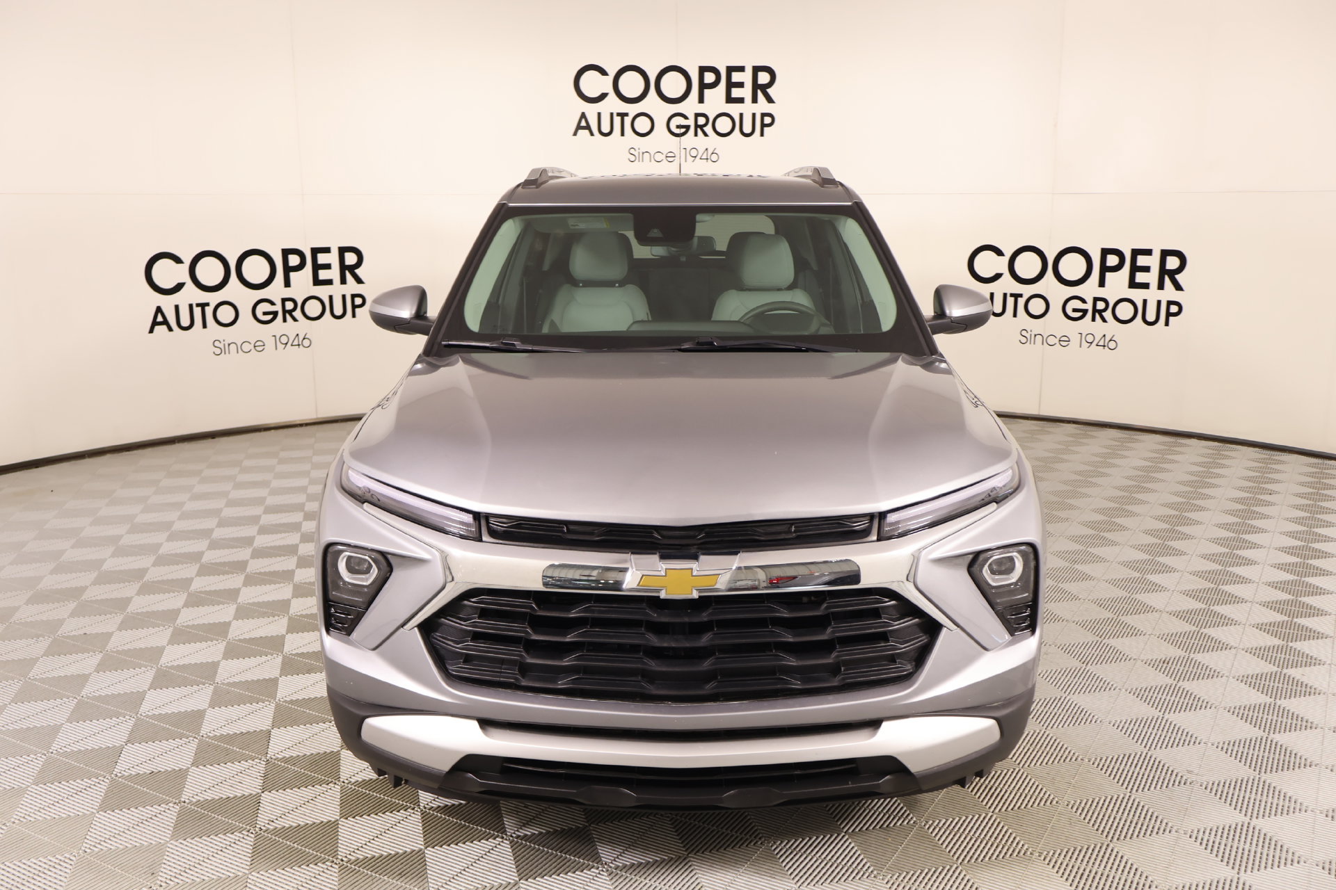 Used 2025 Chevrolet TrailBlazer LT FWD image 8